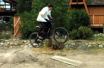 Jumping new bike at Sunny Slopes - June 28, 2007