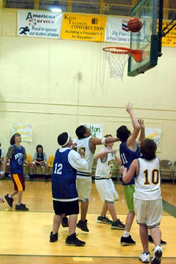 Middle School Basketball Game at Big Pine - February 8, 2008