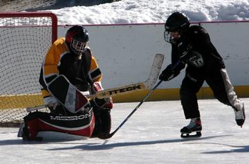 Ice Hockey March 8, 2008