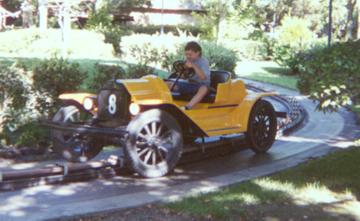 Hotrod Andrew rounds the curve in number 8 - Summer 2000