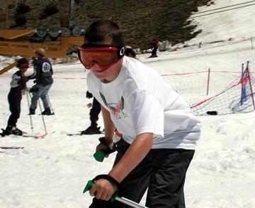 Andrew skiing at Mammoth Mountain - May 25, 2003