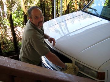 Dad washing Don's car - June 16, 2008