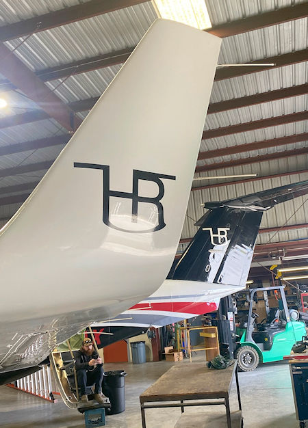 Call letters on business aircraft